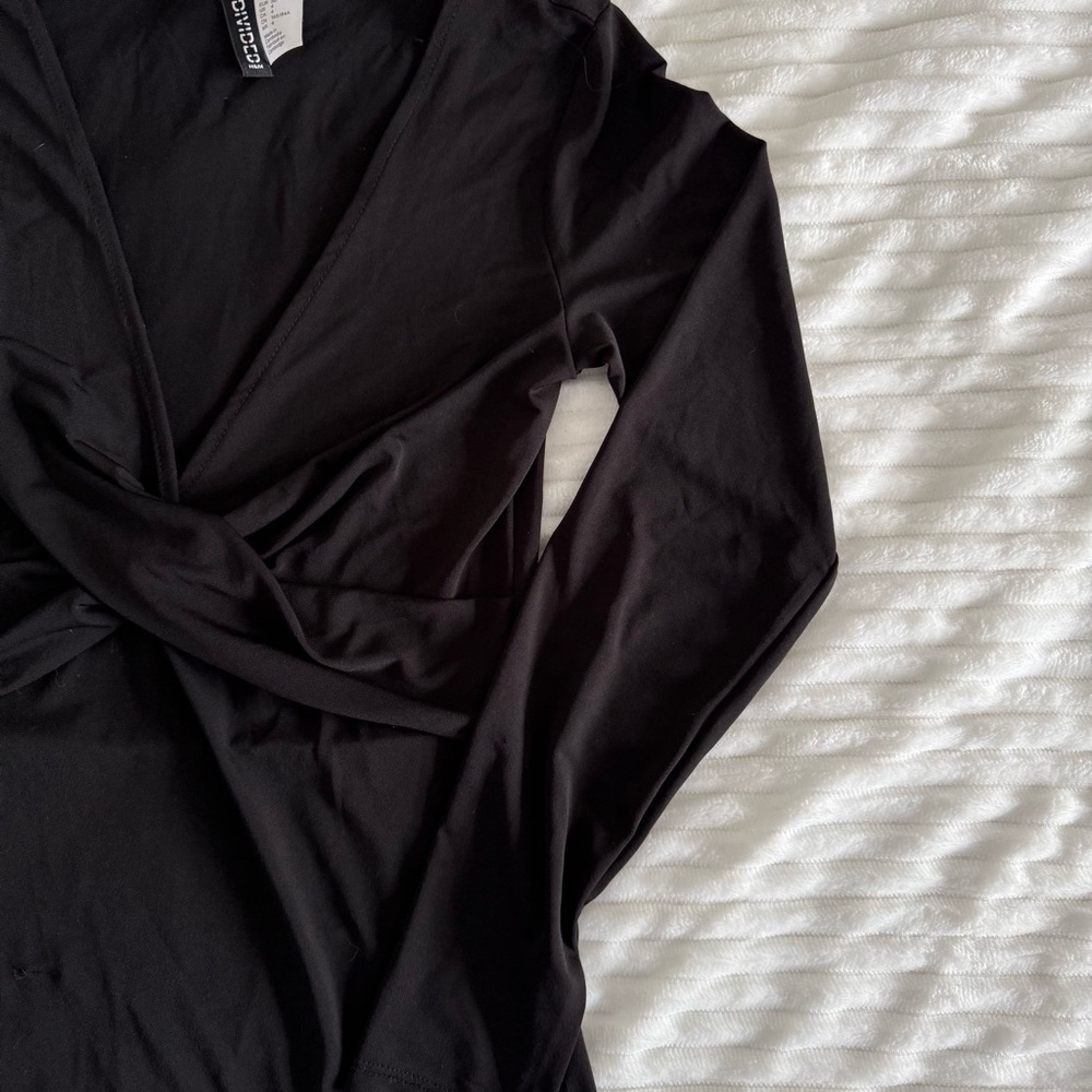 H&M Black Long Sleeve Dress - Picture 3 of 8